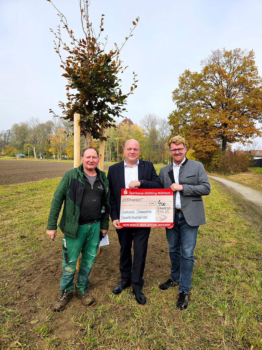 Gemeinde Schwindegg Baumpflanzaktion